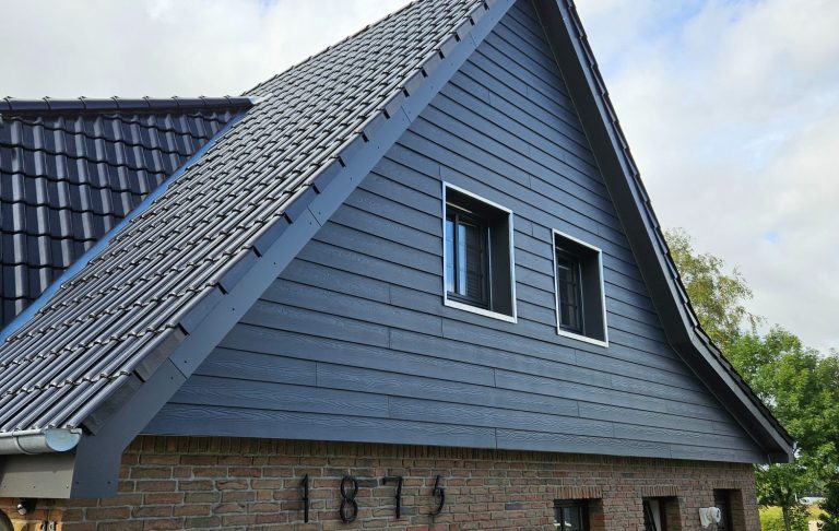 Fassadenverkleidung, Wärmedämmung Fassadenverkleidung in Handewitt - Dachdeckerei Flensburg